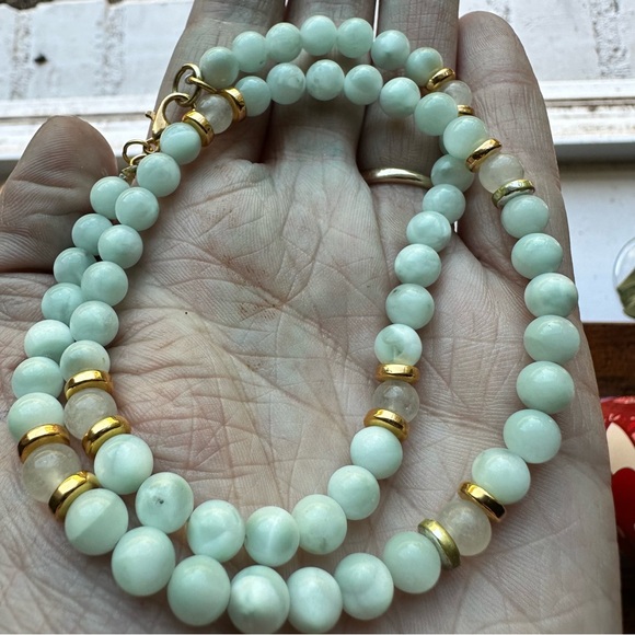 Green Moonstone and Clear Quartz Beaded Necklace - Picture 5 of 5